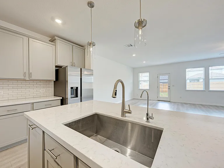 345 Andesite Trl — Photo 10