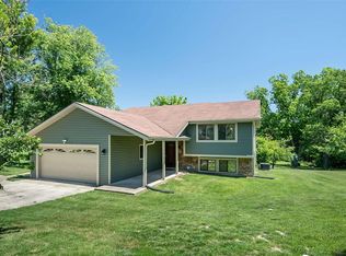 2728 Hopewell Rd, Wentzville, MO 63385