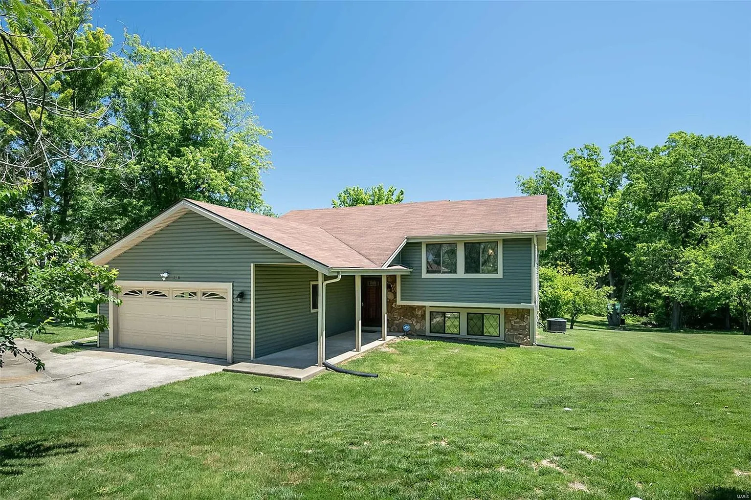 2728 Hopewell Rd photo 1