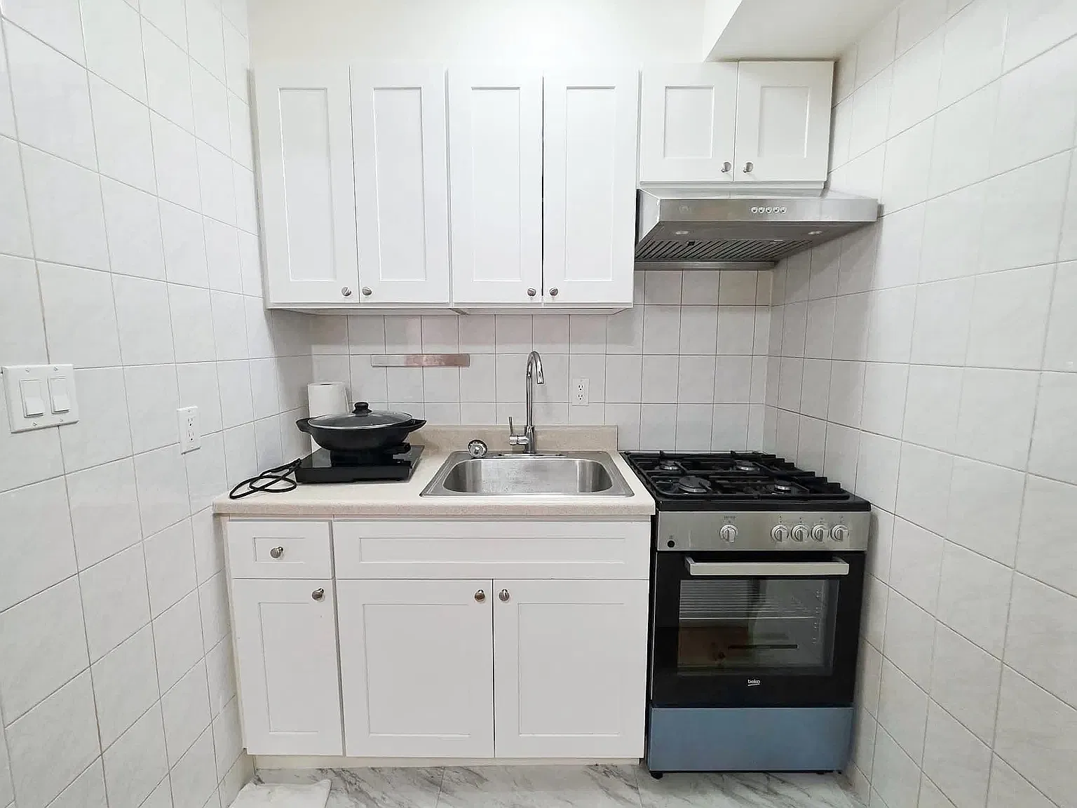 14 Orchard Street — Photo 4
