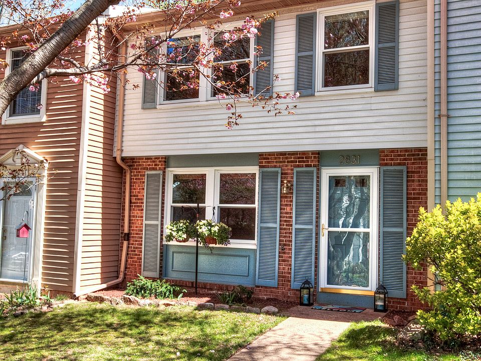 1st image of 2831 Raymond Ct