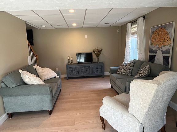 2nd image of 103 Meadow Creek Dr #1