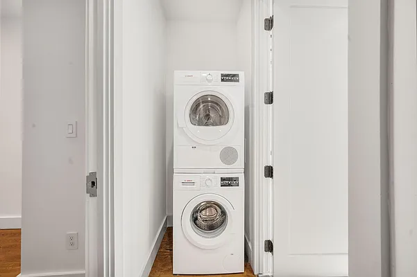 Rented by Canvas Property Group | media 17