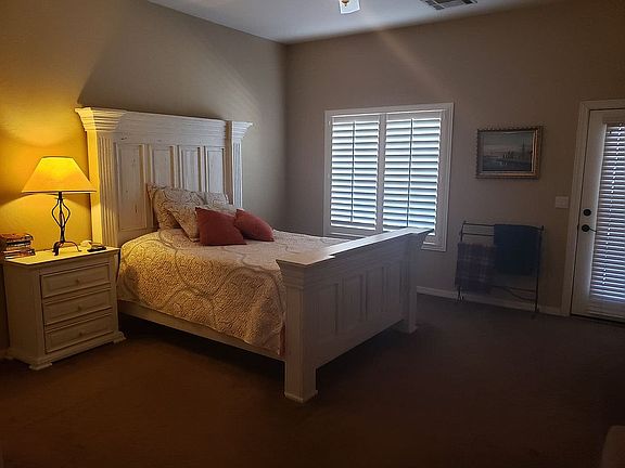 3rd image of 21081 E Orchard Ln