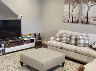 299 Lexington St #109, Woburn, MA 01801