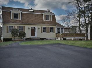 15 Eskimo Way, Billerica, MA 01821