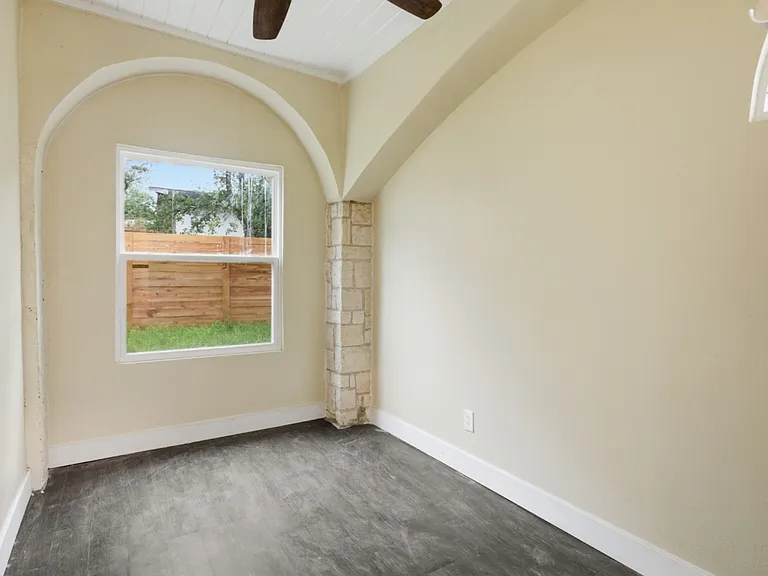 17621 Stacey Ln — Photo 22