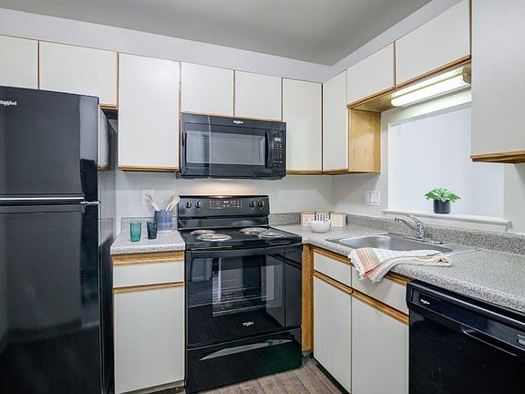 2nd image of 1801 Broadacres Dr #209