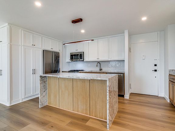 3rd image of 3883 Turtle Creek Blvd APT 1808