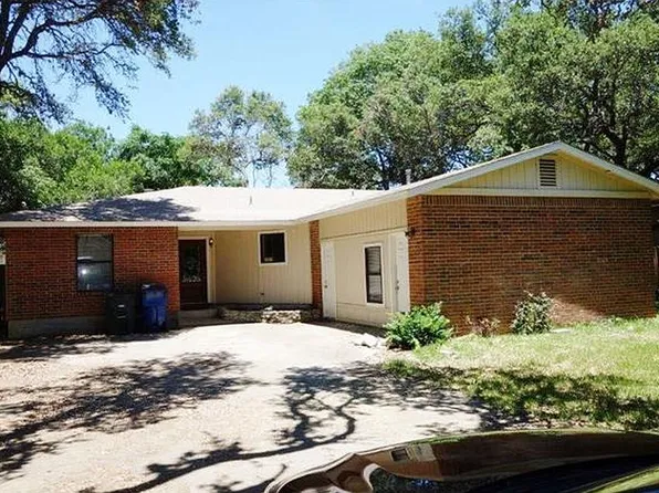 603 Wicklow Dr, Leander, TX 78641