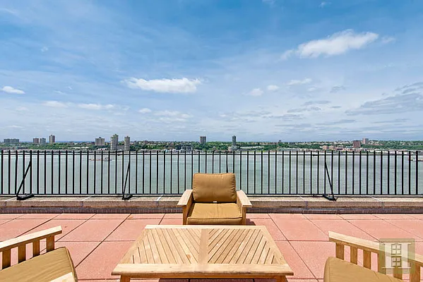 Sold by Halstead Real Estate | media 16