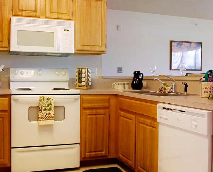 Arboretum Apartments — Photo 4