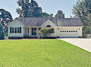 131 Glasgow Dr, Clayton, NC 27520