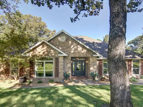 206 County Road 1995, Yantis, TX 75497