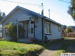 732 9th Ave, Sweet Home, OR 97386
