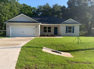 3105 Holley Dr, Crestview, FL 32539