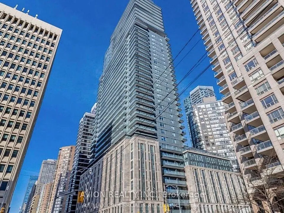 955 Bay St #523