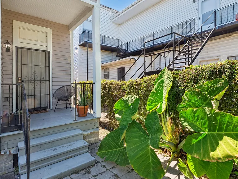 2311 Dumaine St — Photo 9