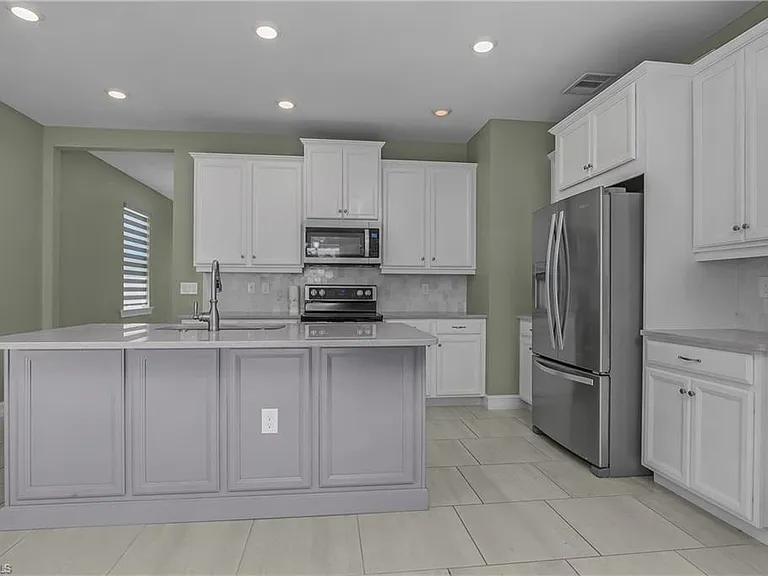 28358 Captiva Shell Loop — Photo 18