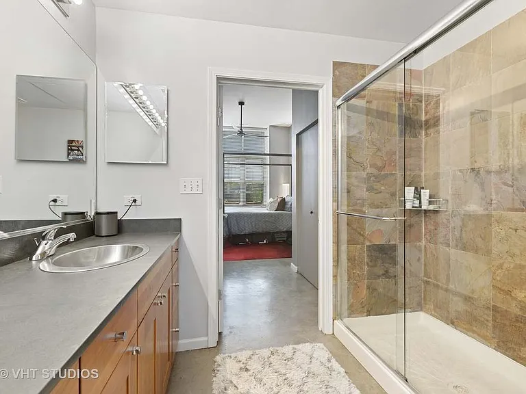 3631 N Halsted St #211 — Photo 2