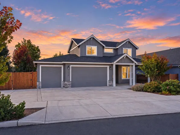 1646 NW Upas Ave, Redmond, OR 97756