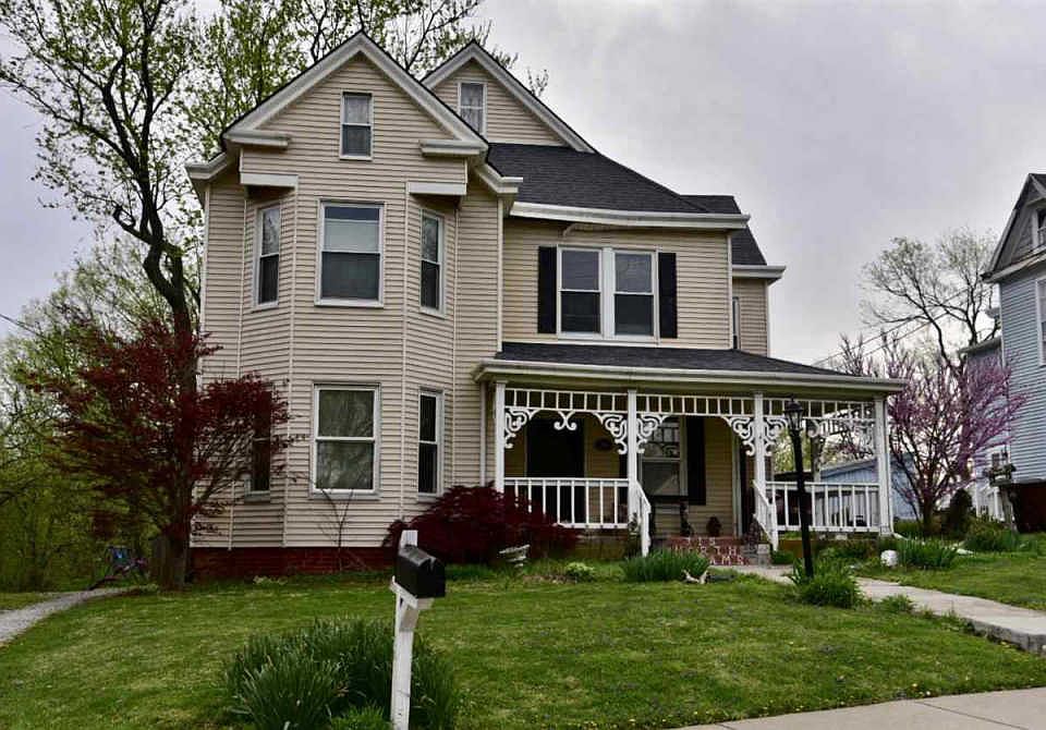 1st image of 315 N Adams St
