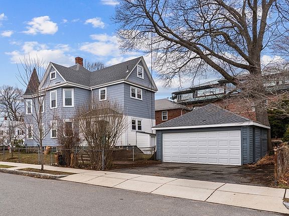 5th image of 113 Elm Ave