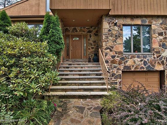 4th image of 1402 Spyglass Ln