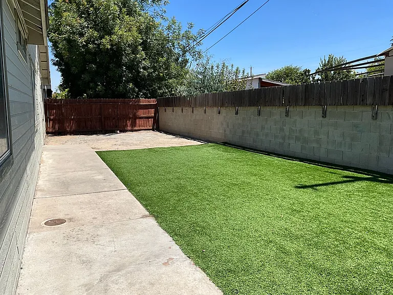 7016 N Thorne Ave — Photo 14