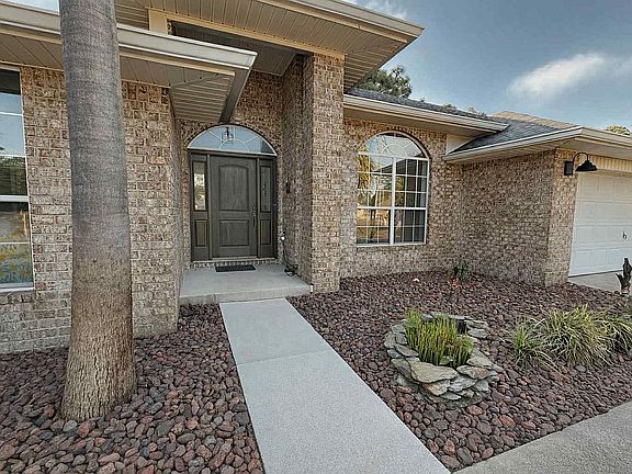 2nd image of 2033 Sundown Dr