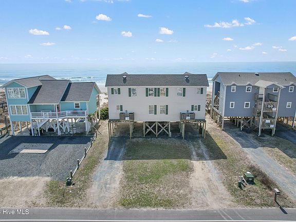 2nd image of 140 Ocean Boulevard E