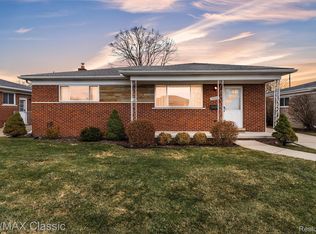 28804 Aline Dr, Warren, MI 48093