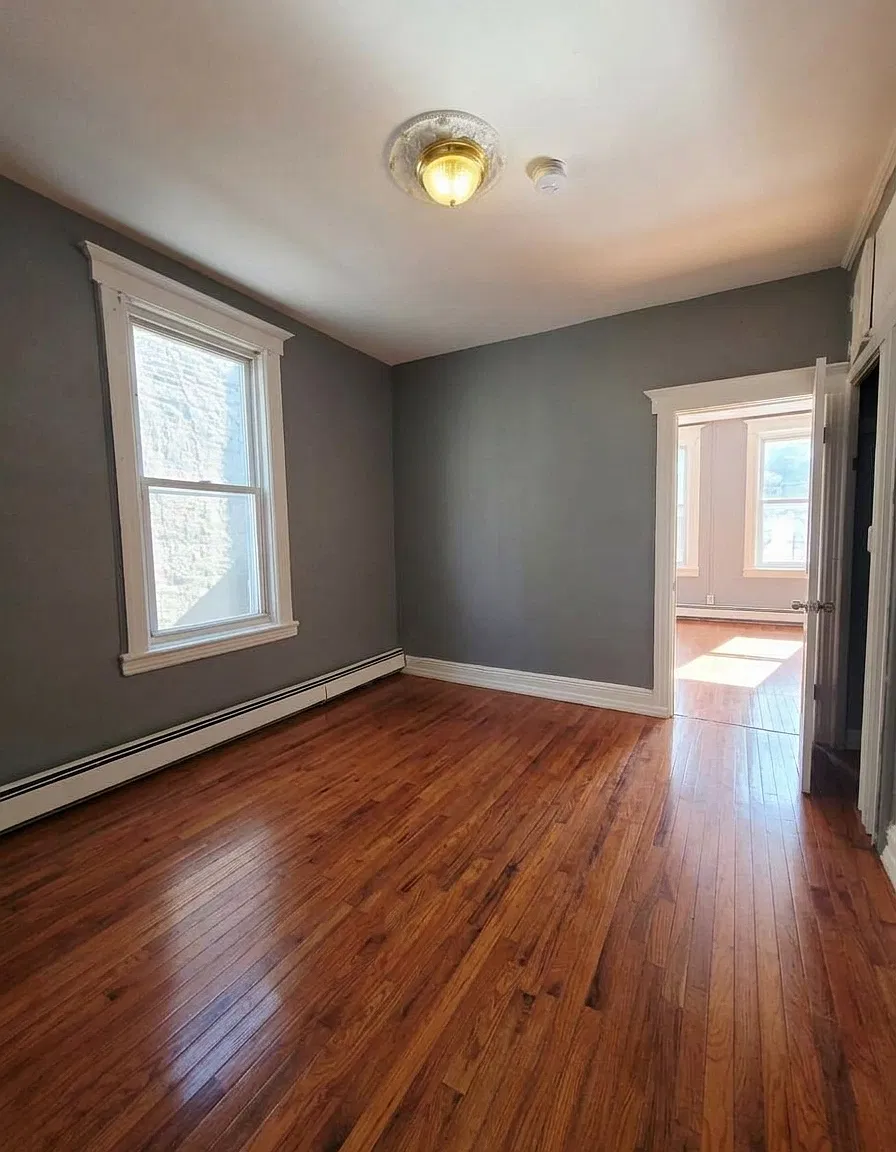 20 Morton Pl — Photo 3