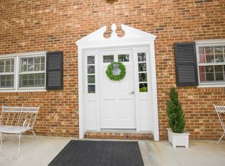 333 Driftwood Cir, Southern Pines, NC 28387