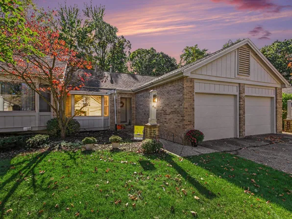 49 Skyline Cir NW, Grand Rapids, MI 49504