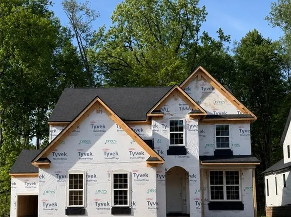 4501 Brookhaven Dr, North Royalton, OH 44133