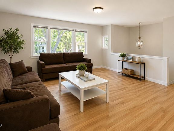 4th image of 708 Auth Avenue
