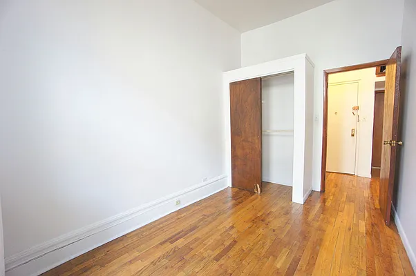 Rented by Compass | media 17