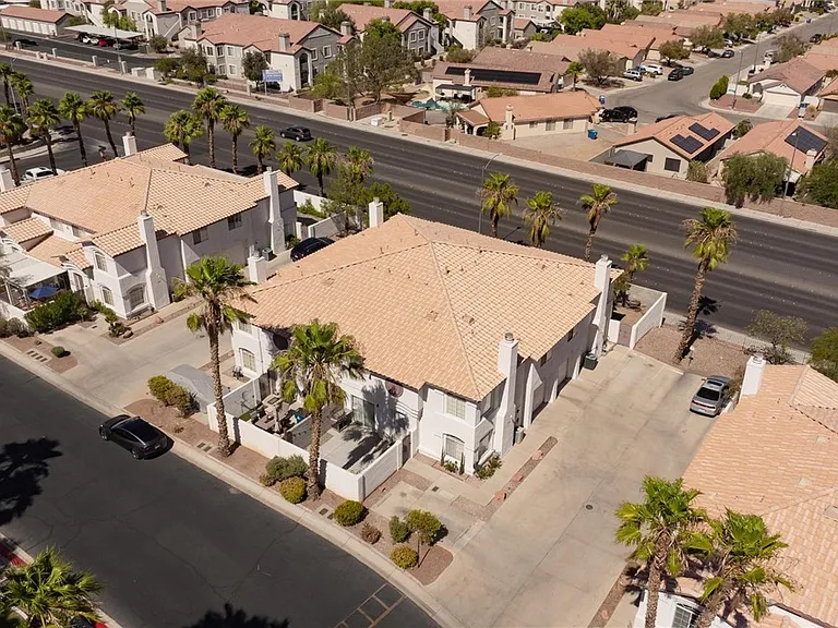 3826 Starfield Ln — Photo 33