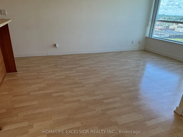36 Lee Centre Dr #1515 — Photo 11