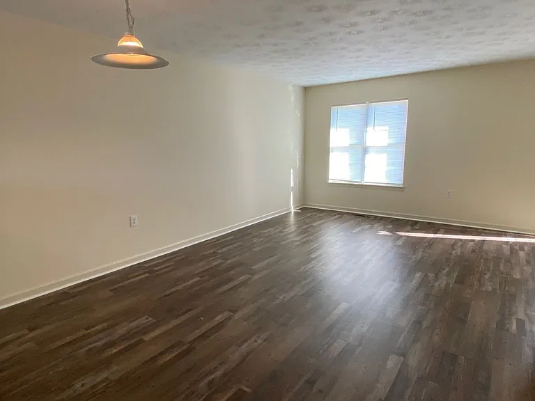 2450 Millwood Loop — Photo 4