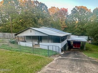 231 Cedar Dr, Pope, MS 38658