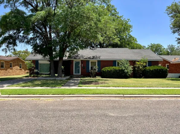 1404 N Avenue F, Denver City, TX 79323