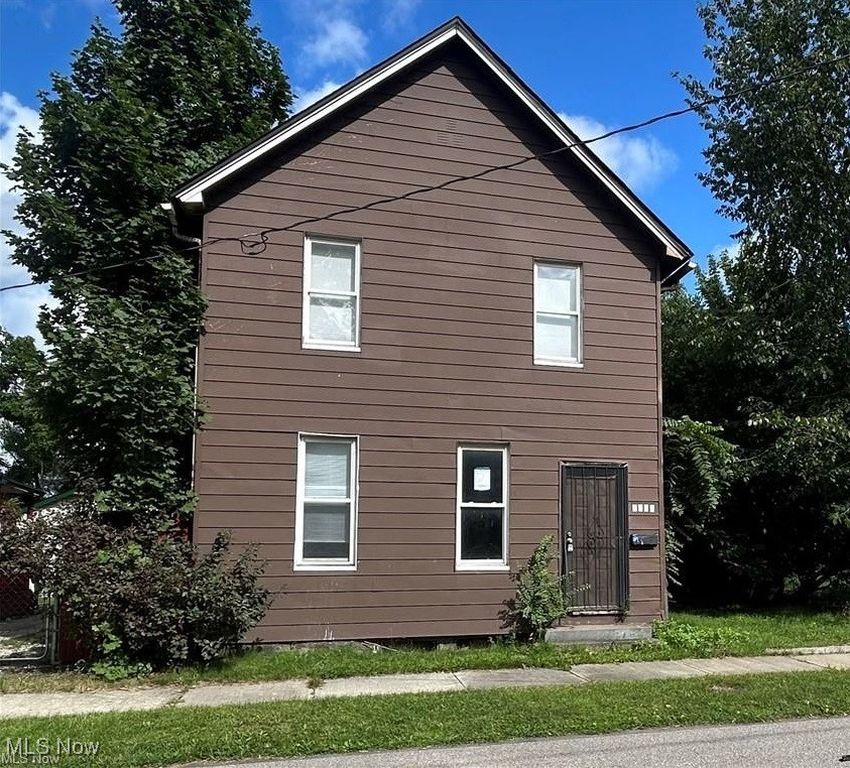 Real estate listing image