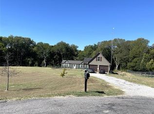 700 High Point Dr, Princeton, TX 75407