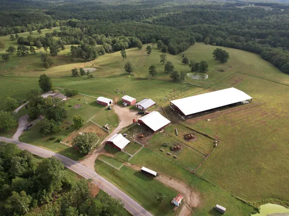 9330 Highway E, Houston, MO 65483