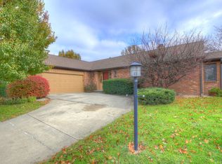 2208 Misty Meadow Pl, Champaign, IL