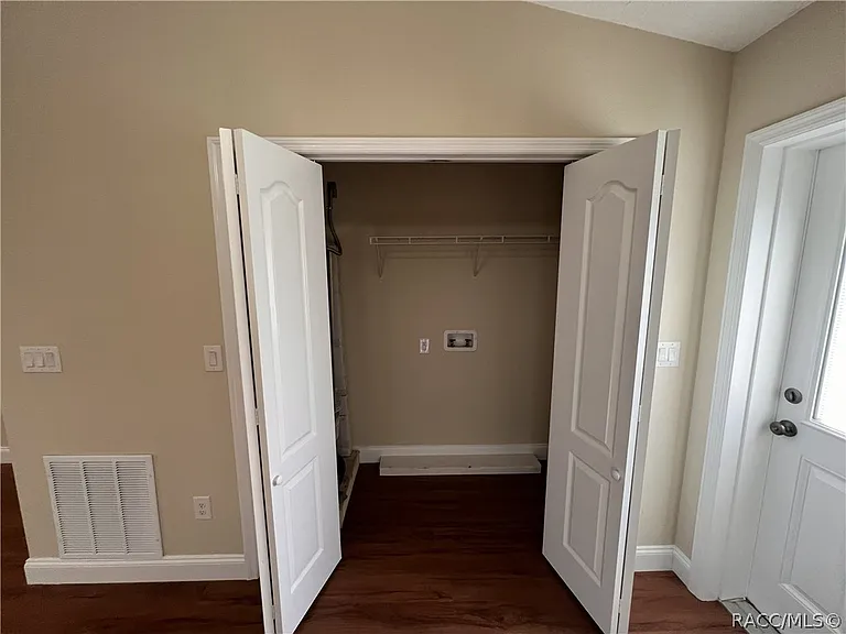 2223 County Road 445 — Photo 9