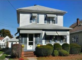 105 Burnside St, Cranston, RI 02910