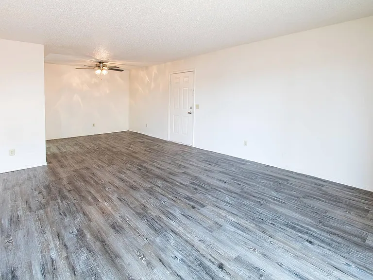 $500 FREE! PET FRIENDLY! APPLY ONLINE! — Photo 22